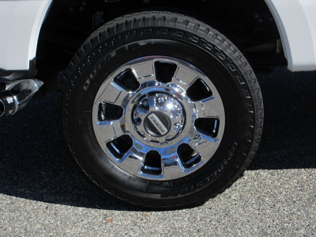 Used 2024 Ford F350 Lariat w/ Lariat Ultimate Package image 4