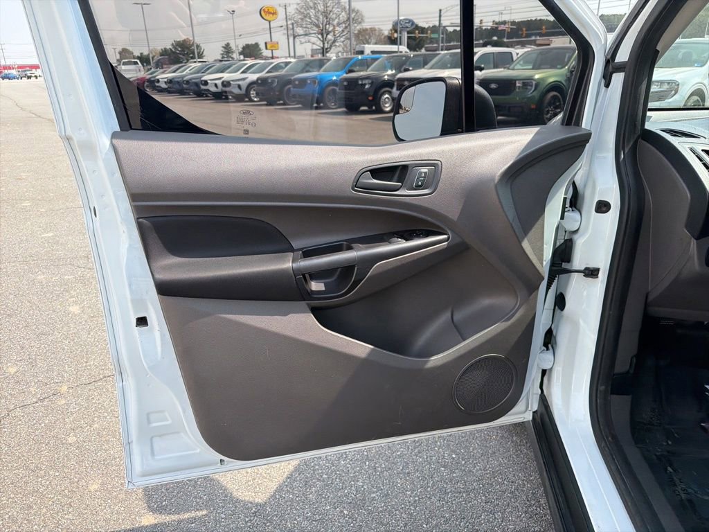Used 2020 Ford Transit Connect XL image 12