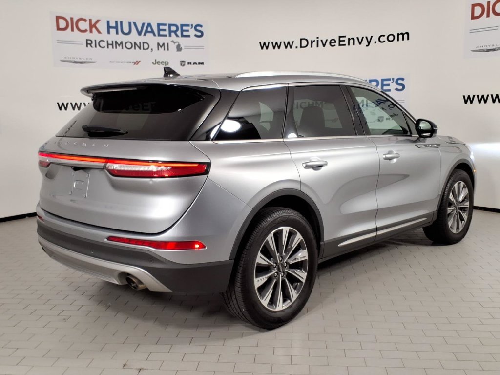 Used 2022 Lincoln Corsair Reserve w/ Elements Package AWD/4WD image 4