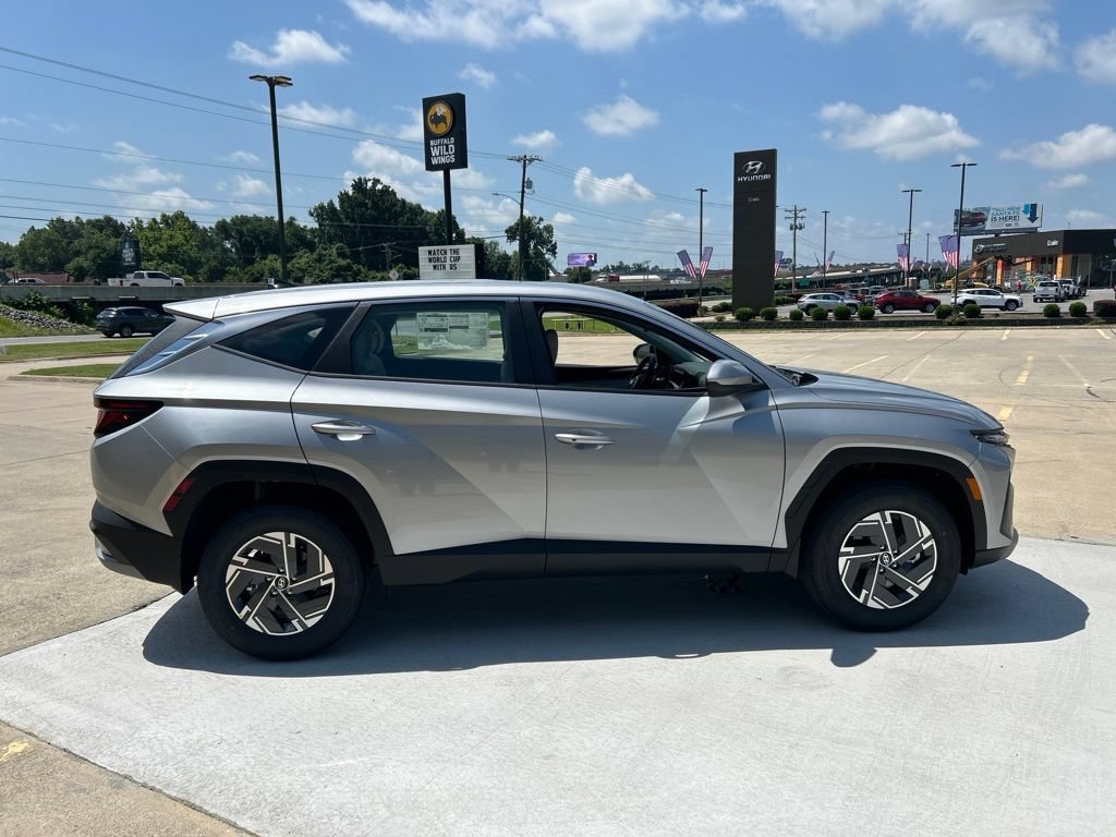 New 2026 Hyundai Tucson Blue SE AWD/4WD image 9