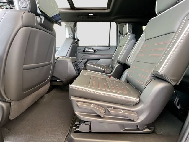 New 2026 GMC Yukon XL AT4 Ultimate AWD/4WD image 17
