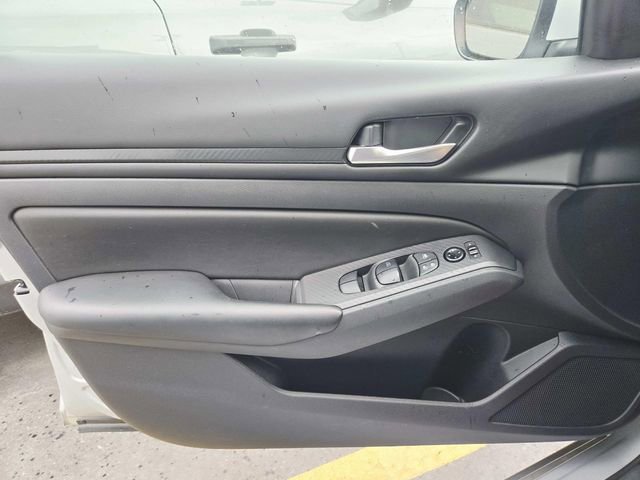 Used 2022 Nissan Altima 2.5 S image 26