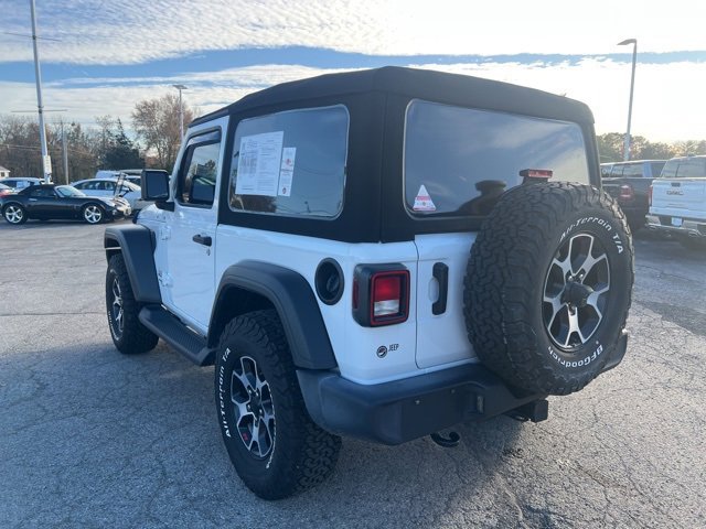 Used 2021 Jeep Wrangler Sport S image 3