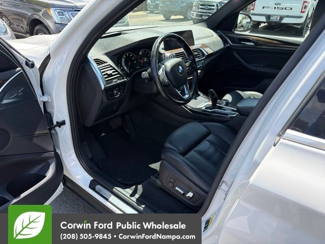 Used 2018 BMW X3 xDrive30i w/ Premium Package AWD/4WD image 11