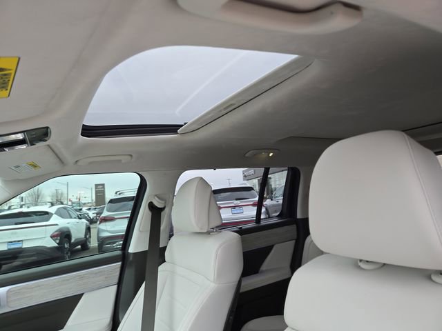 Certified 2025 Hyundai Santa Fe Calligraphy image 24