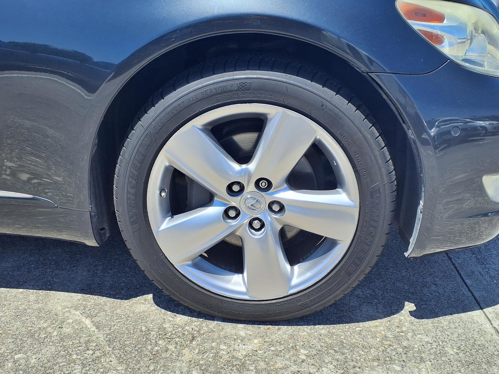 Used 2011 Lexus LS 460 L w/ Luxury Pkg RWD image 9