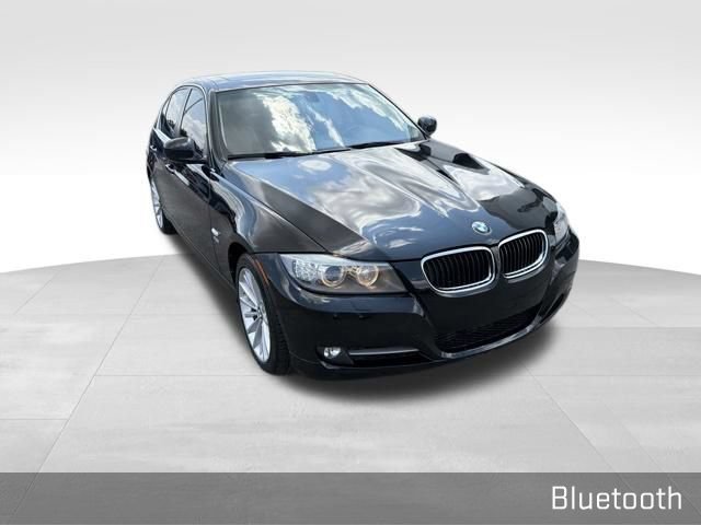 Used 2011 BMW 335i xDrive Sedan AWD/4WD image 3