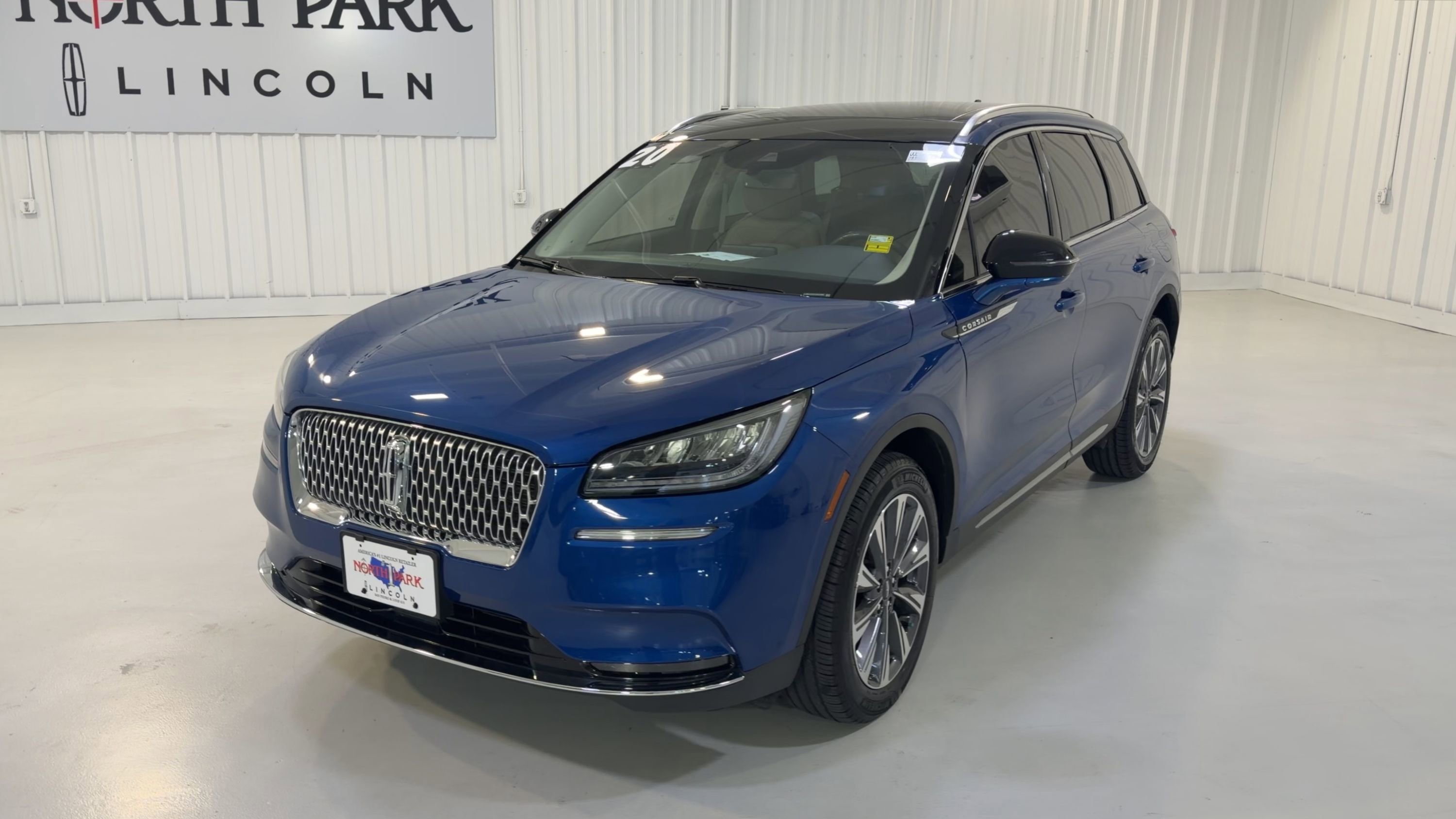 Used 2020 Lincoln Corsair Reserve w/ Elements Package FWD image 5