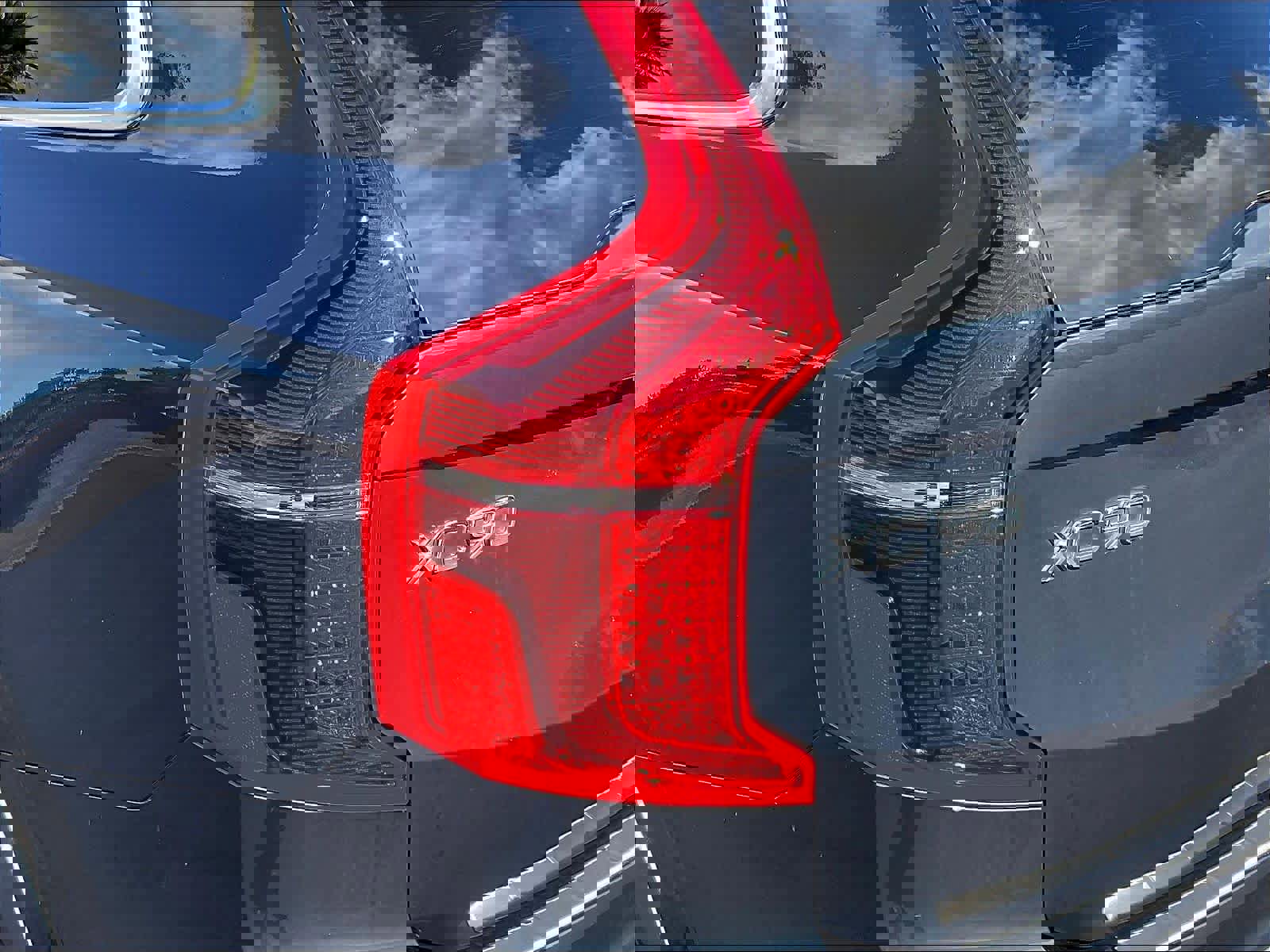 Used 2023 Volvo XC90 B6 Ultimate image 32