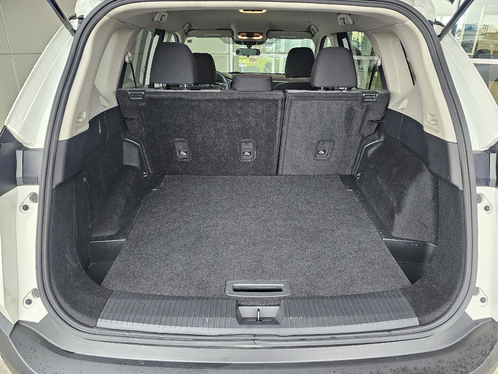 Used 2023 Nissan Rogue SV image 15