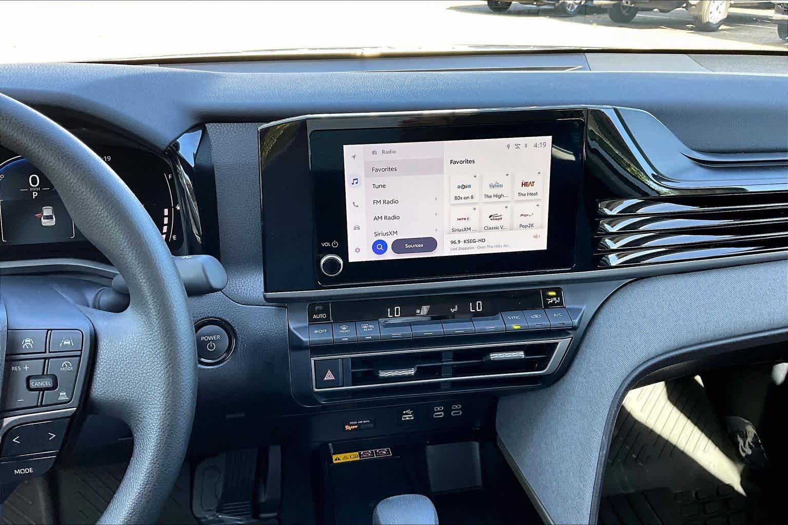 Used 2025 Toyota Camry LE w/ Convenience Package image 6