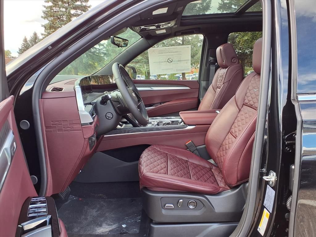 New 2026 Cadillac Escalade ESV Luxury w/ LPO, Floor Liner Package image 12