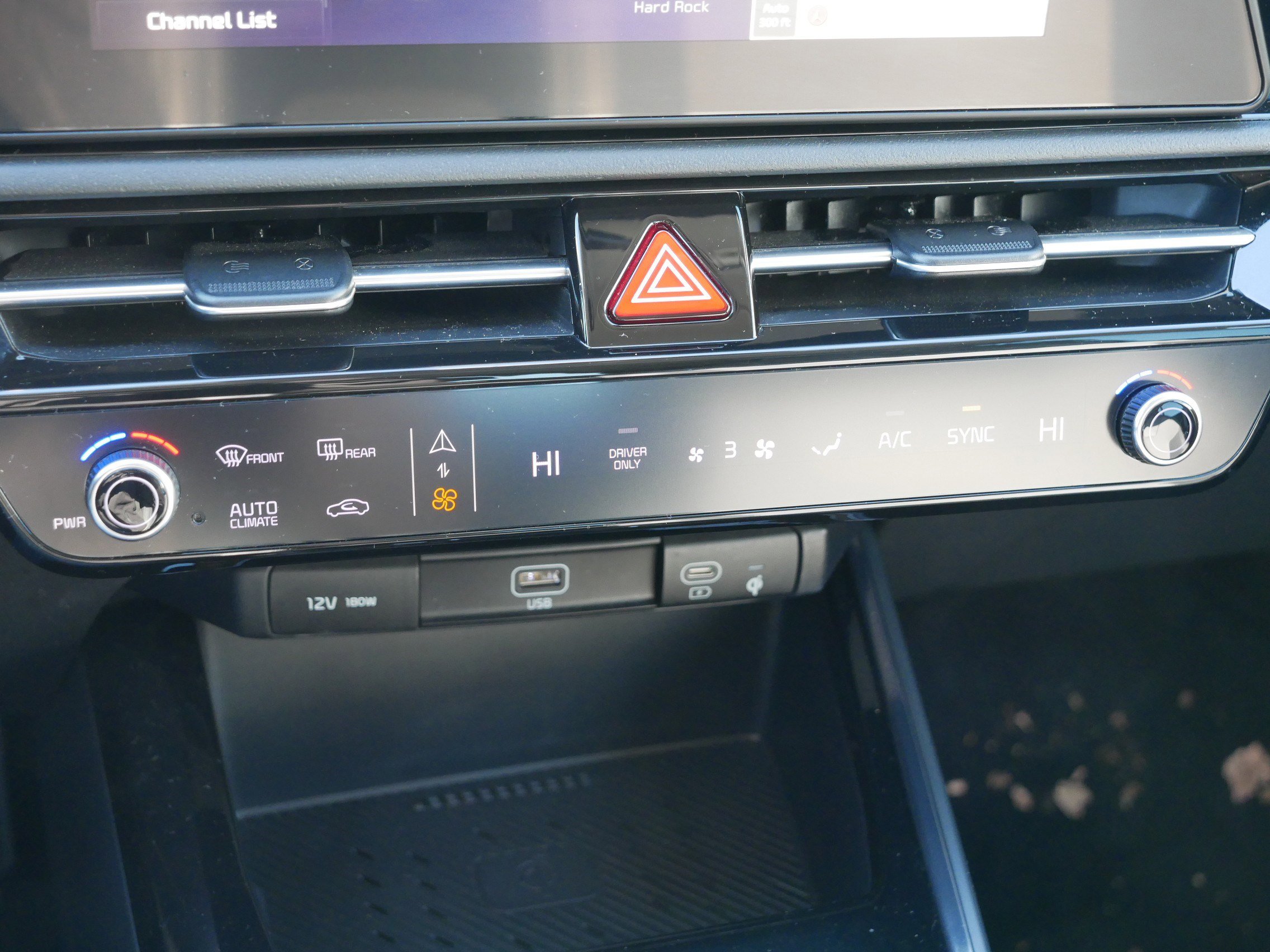 Certified 2023 Kia Niro EX image 23