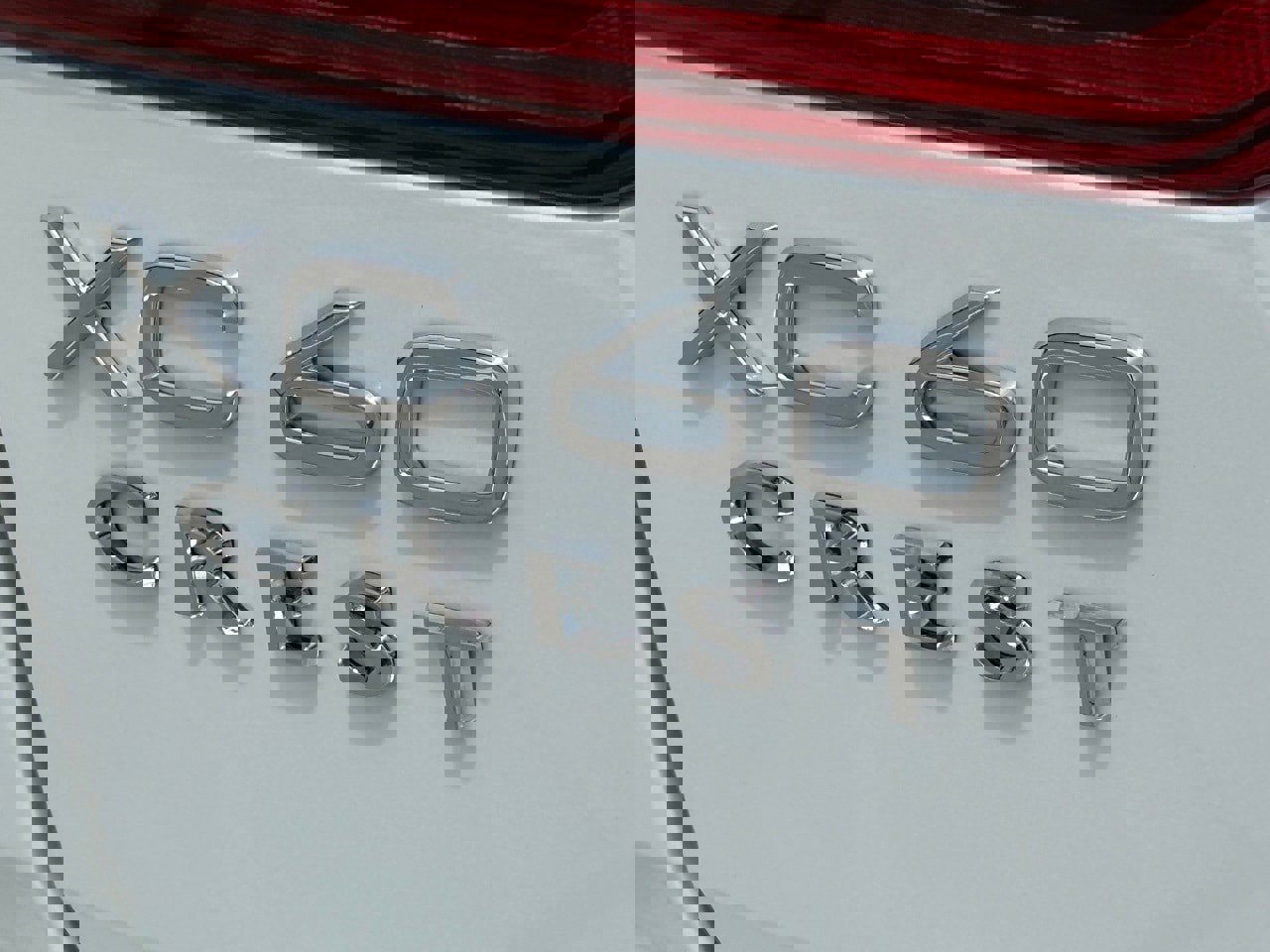 New 2026 Volvo XC60 B5 Ultra w/ Protection Package Premier image 10