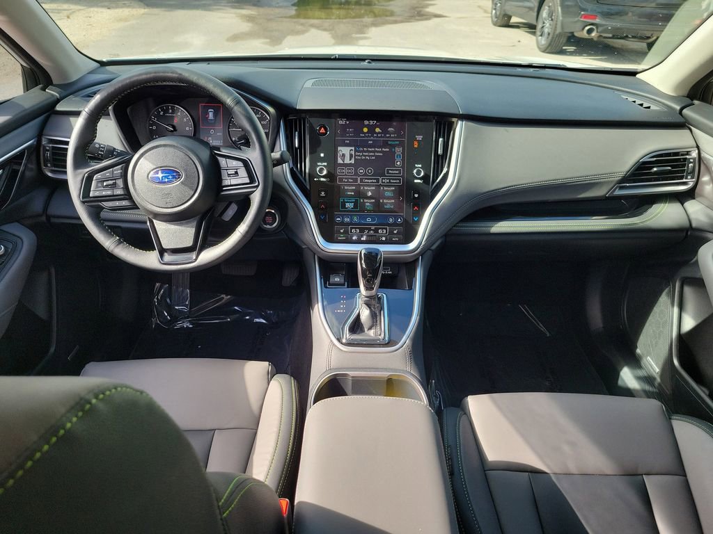 Used 2025 Subaru Outback Onyx Edition AWD/4WD image 17
