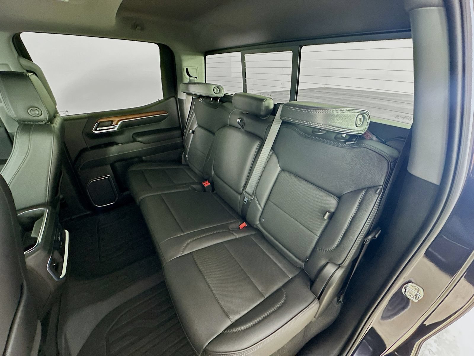 Used 2022 GMC Sierra 1500 Denali w/ Technology Package AWD/4WD image 35