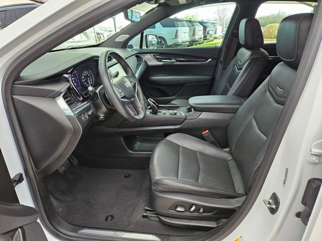 Used 2023 Cadillac XT5 Premium Luxury w/ Technology Package image 10