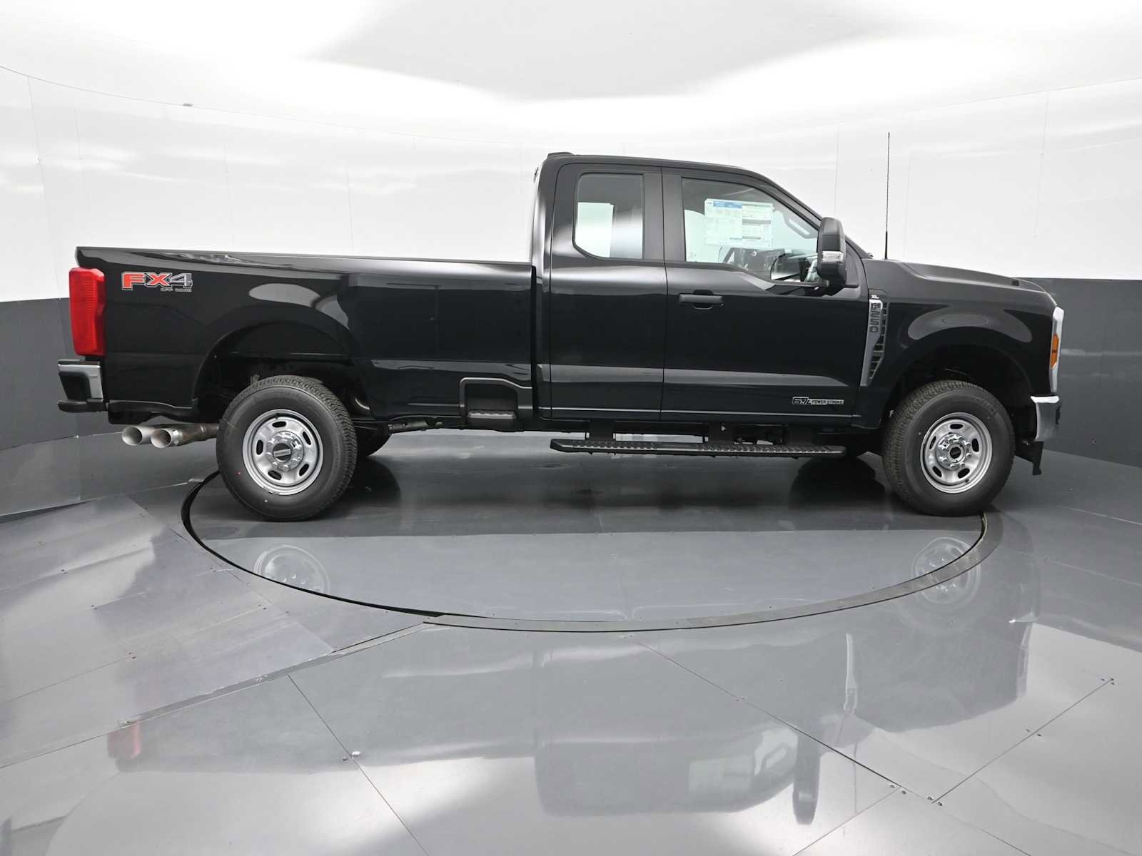 New 2025 Ford F250 XL w/ XL Driver Assist Package image 9