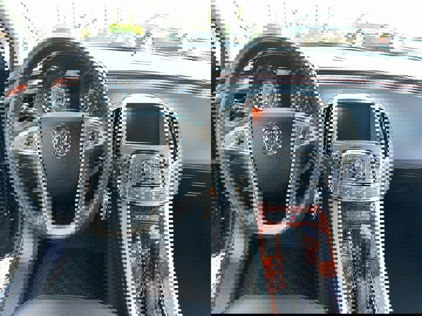 Used 2013 Buick LaCrosse Leather image 7