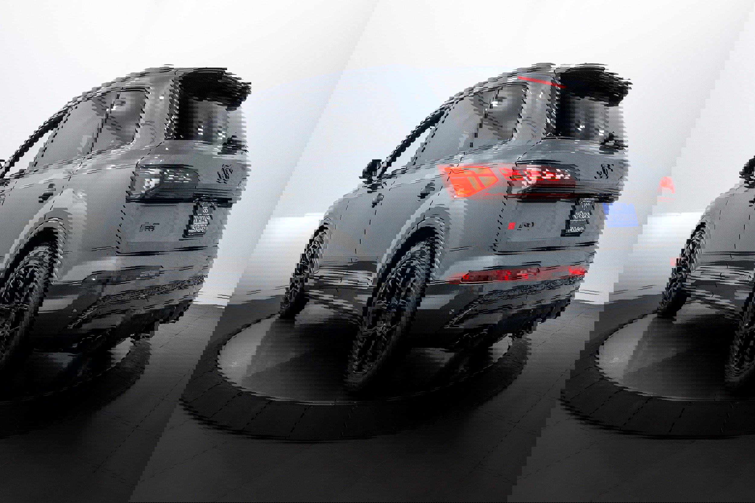 New 2026 Audi SQ7 Prestige image 5