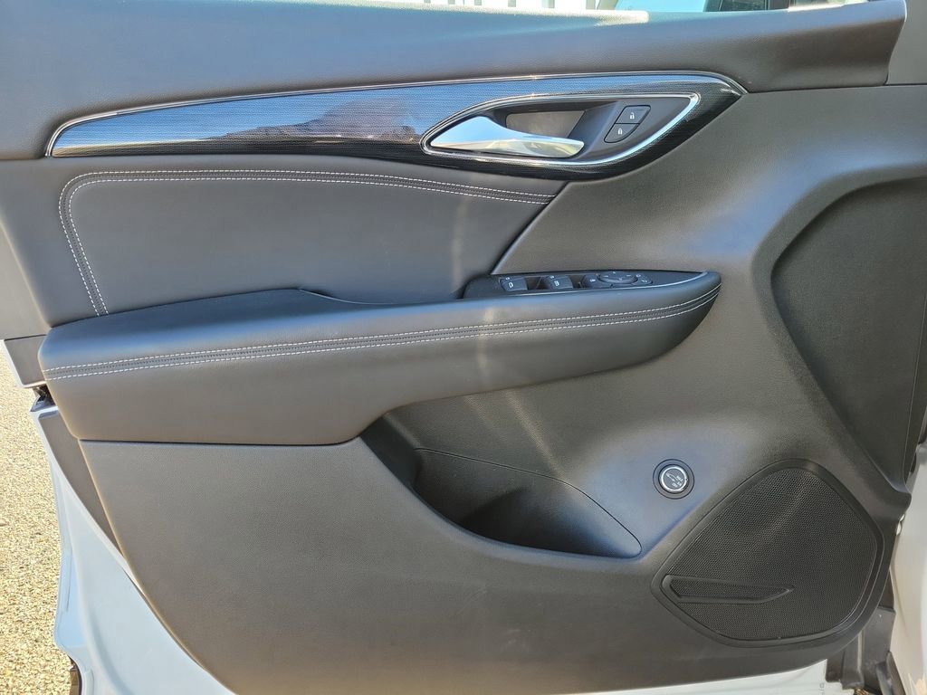 Certified 2023 Buick Envision Preferred w/ Sport Touring Package AWD/4WD image 18
