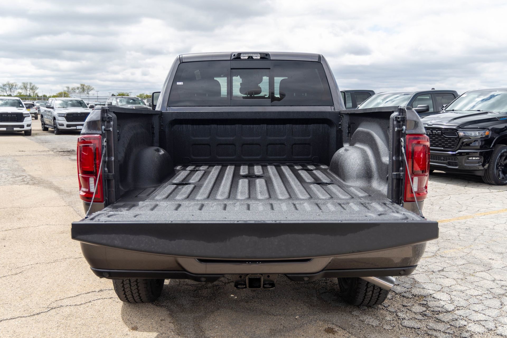 New 2026 RAM 2500 Big Horn AWD/4WD image 11