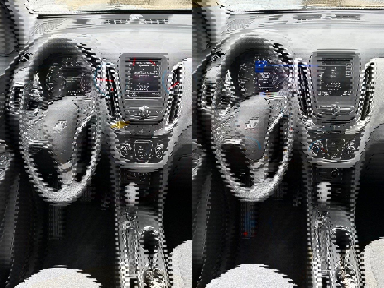 Used 2024 Chevrolet Equinox LS image 13