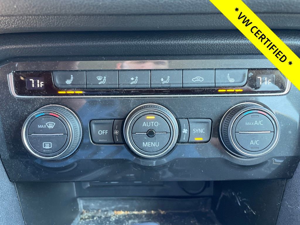 Used 2021 Volkswagen Tiguan SE AWD/4WD image 19