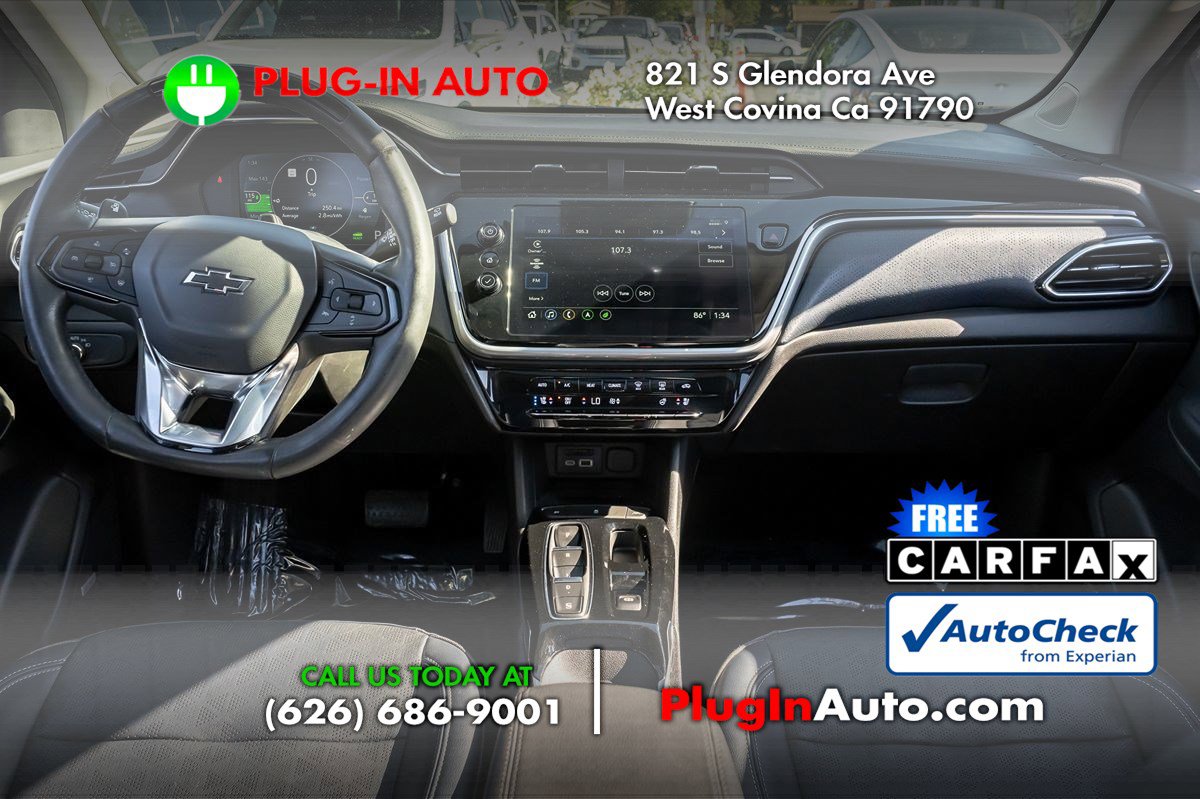 Used 2022 Chevrolet Bolt EUV Premier w/ Sun & Sound Package image 16