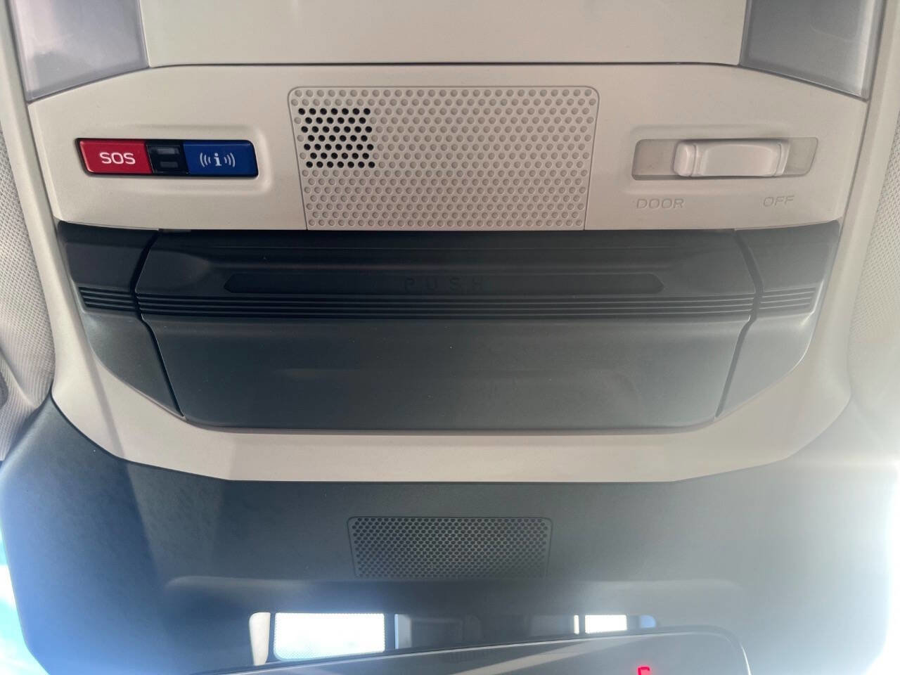 Used 2023 Subaru Ascent Limited image 25