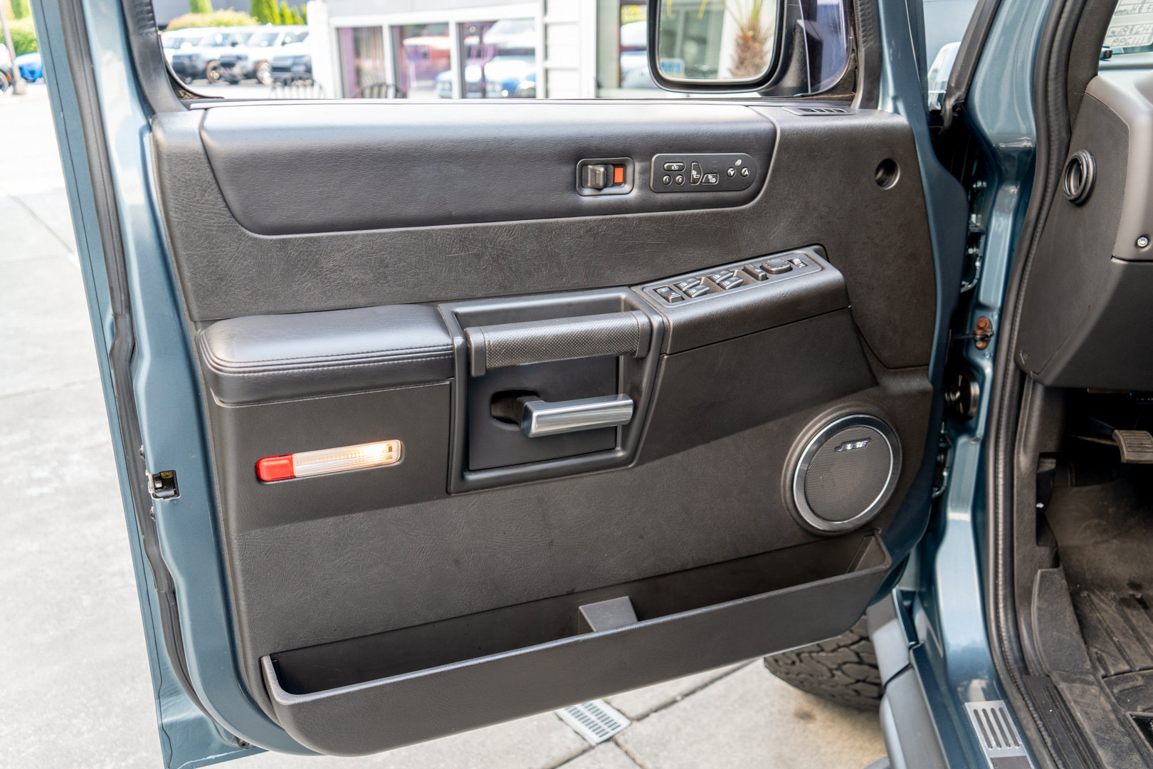 Used 2007 HUMMER H2 AWD/4WD image 10