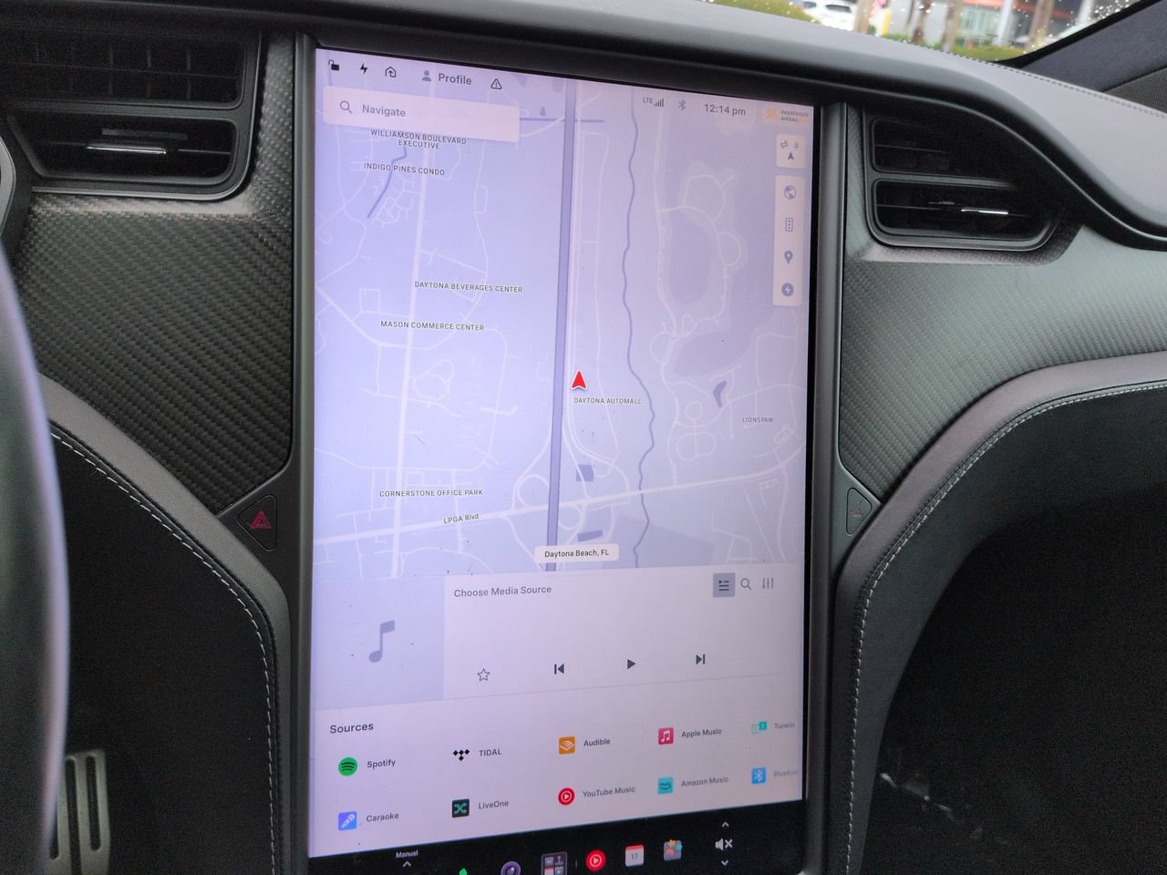 Used 2020 Tesla Model X Performance AWD/4WD image 21