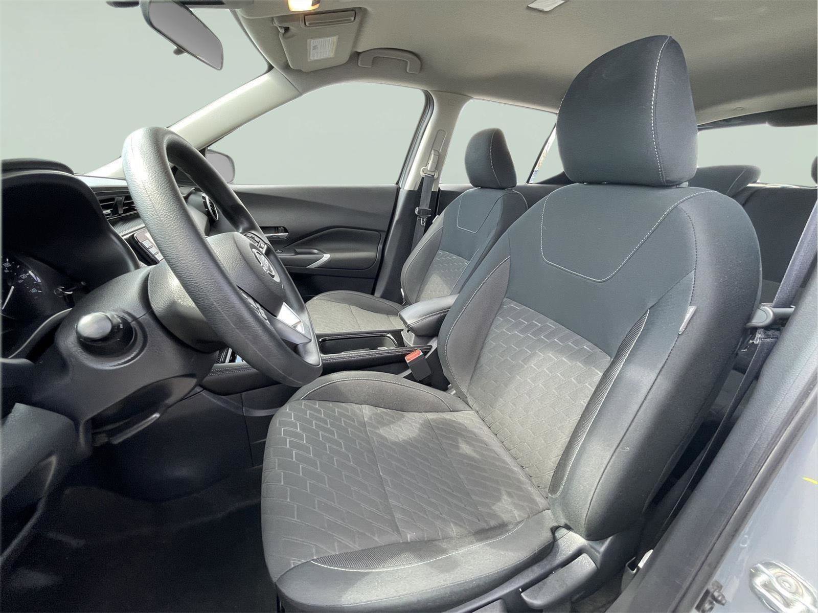 Used 2024 Nissan Kicks SV image 12