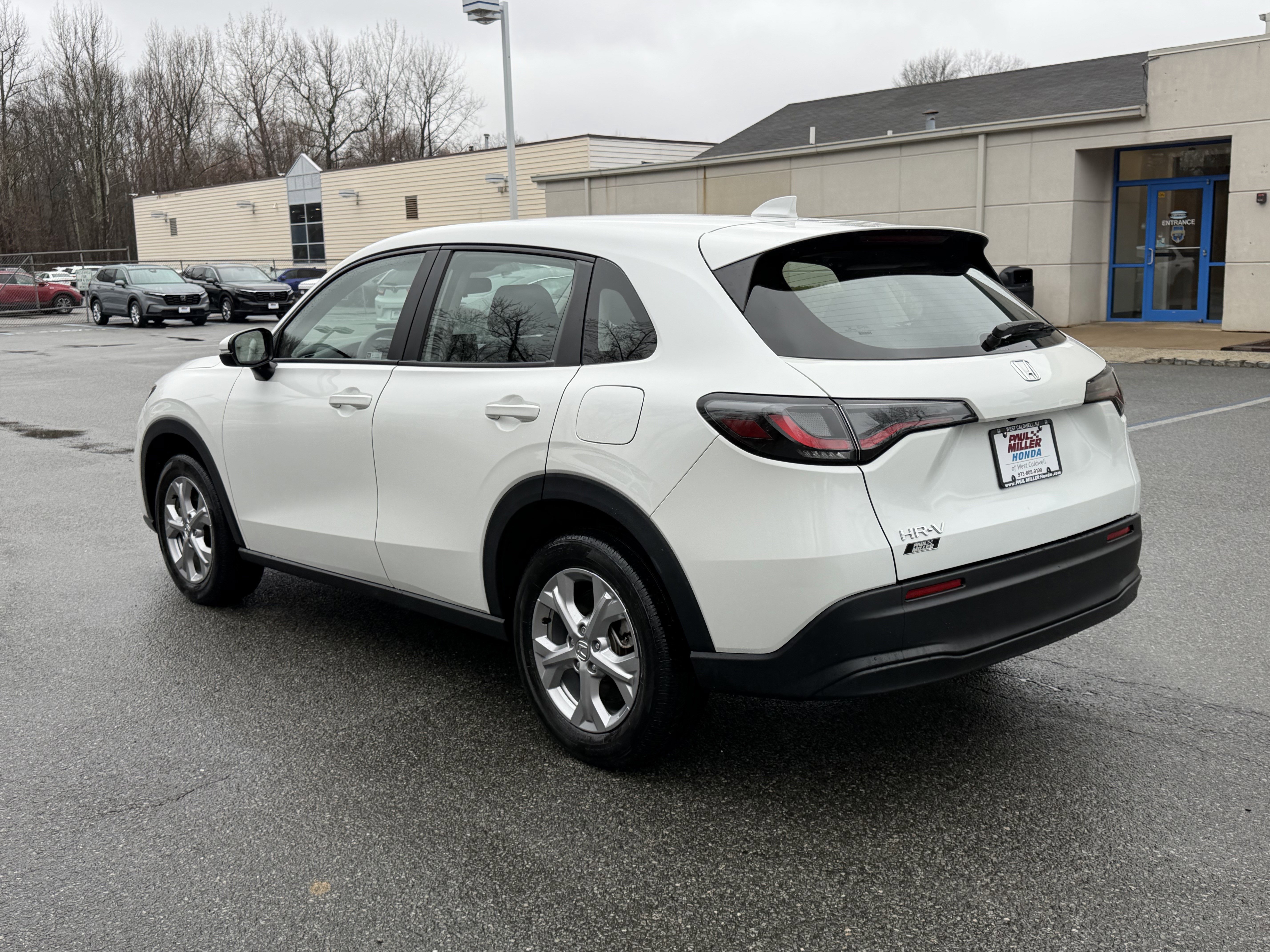 Certified 2023 Honda HR-V LX image 4