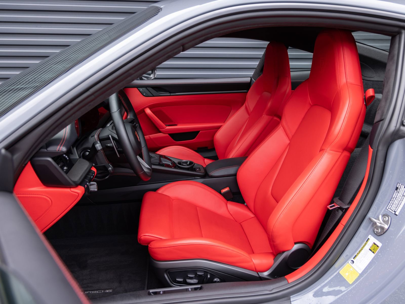 Certified 2023 Porsche 911 GT3 RWD image 5