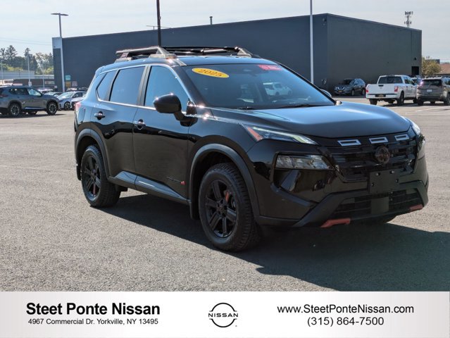 Certified 2025 Nissan Rogue SV image 1
