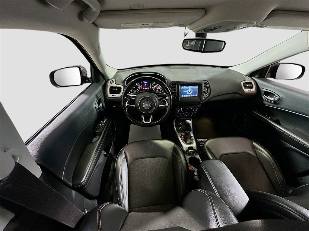 Used 2020 Jeep Compass Latitude image 24