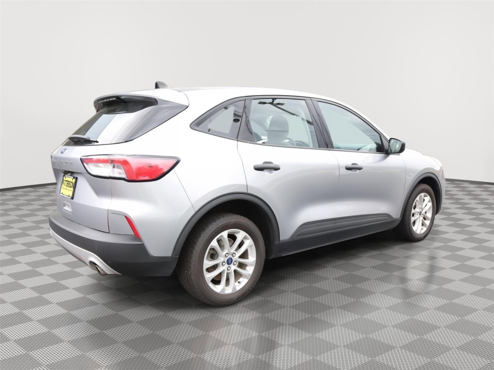 Used 2022 Ford Escape S FWD image 3