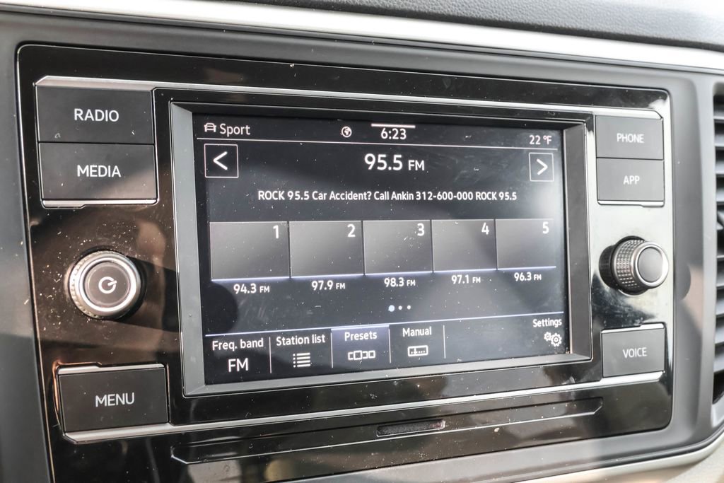 Used 2022 Volkswagen Atlas SE image 23