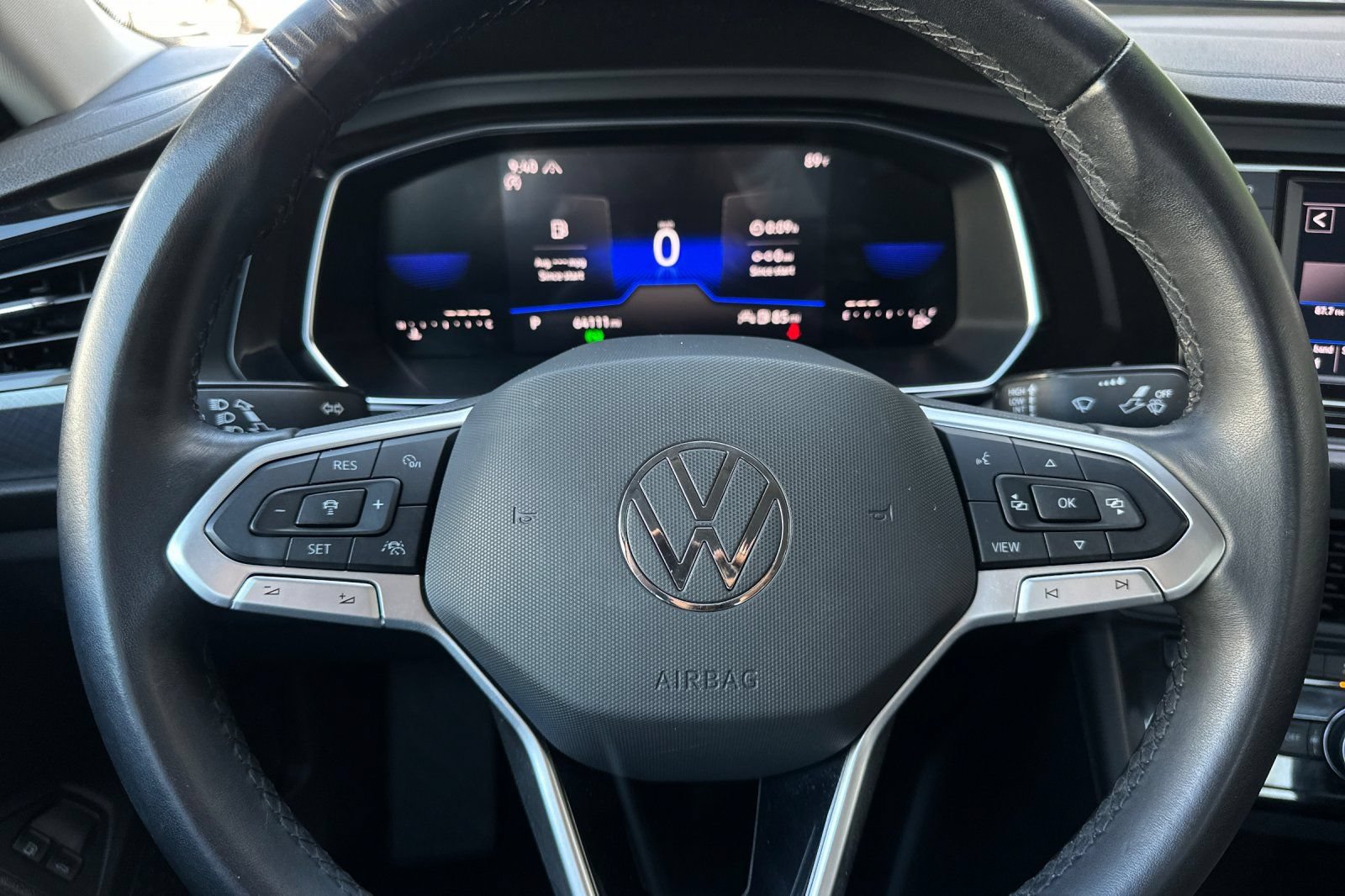 Used 2024 Volkswagen Jetta SE FWD image 22