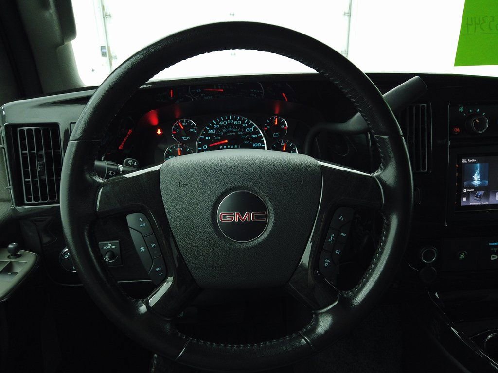 Used 2020 GMC Savana 2500 Extended w/ Enhanced Convenience Package image 24