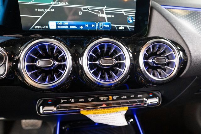 New 2026 Mercedes-Benz GLA 250 GLA 250 image 27