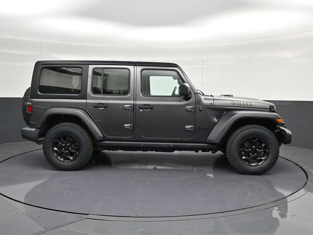 Used 2023 Jeep Wrangler Willys image 4