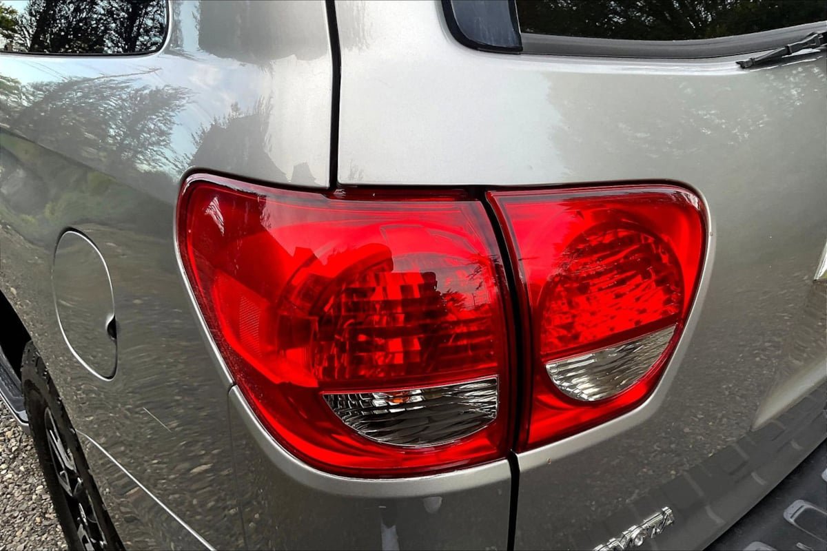 Used 2008 Toyota Sequoia Limited AWD/4WD image 22