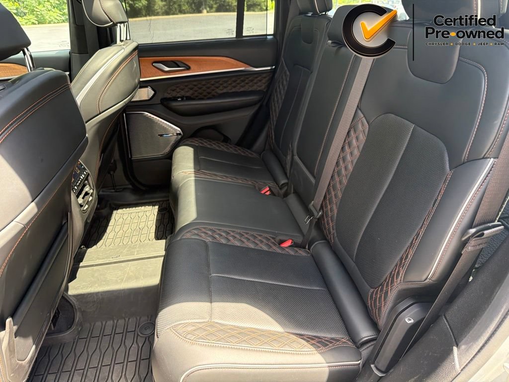 Certified 2023 Jeep Grand Cherokee Summit AWD/4WD image 51