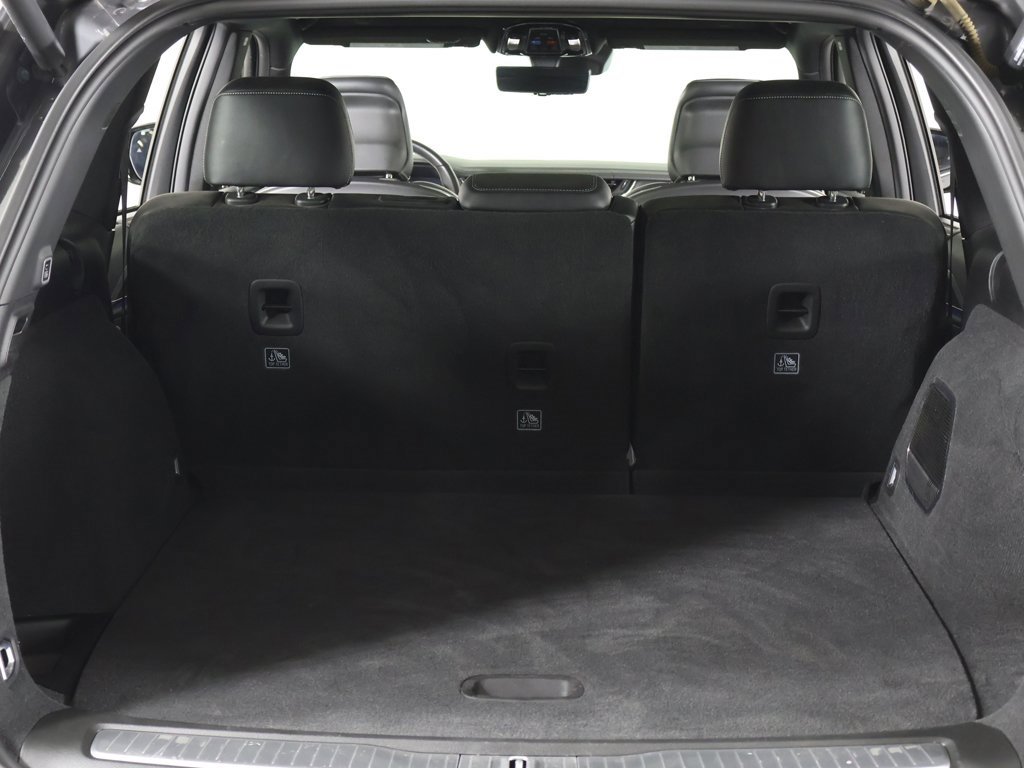 Used 2022 Jeep Grand Cherokee Overland w/ Luxury Tech Group IV image 24