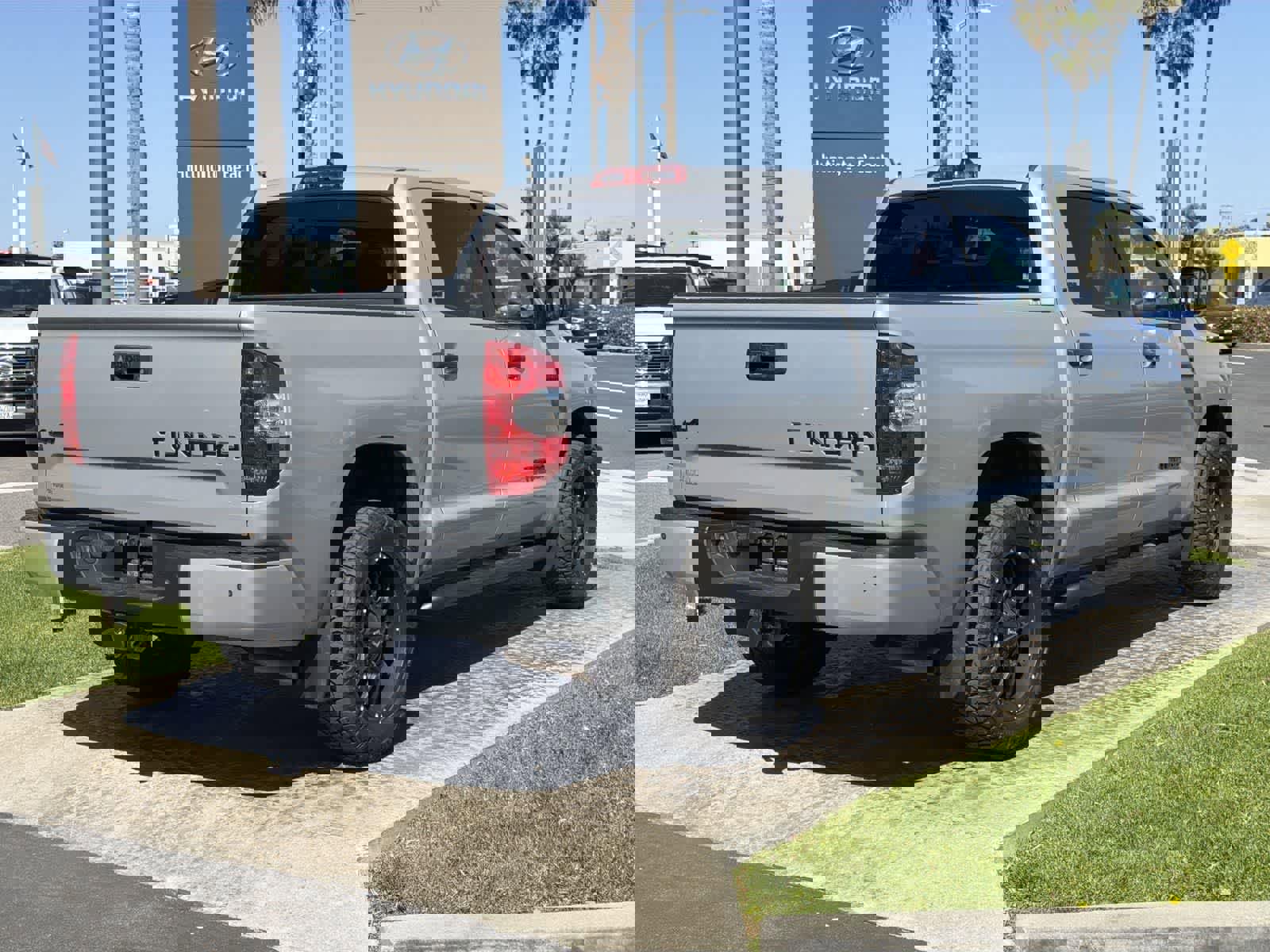 Used 2021 Toyota Tundra SR5 image 6