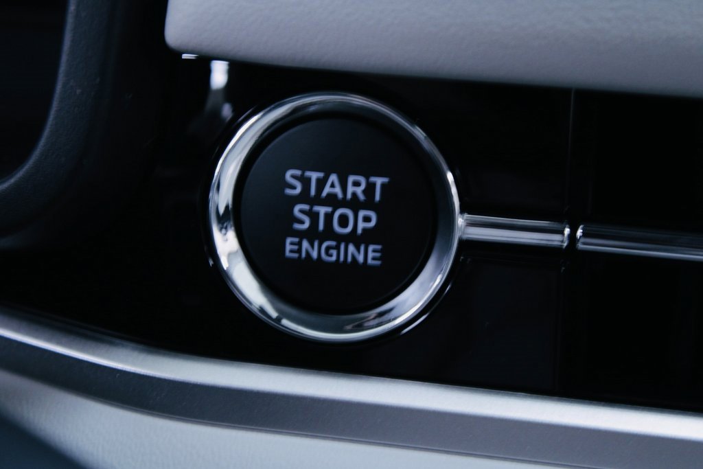 New 2025 Mitsubishi Outlander AWD image 15