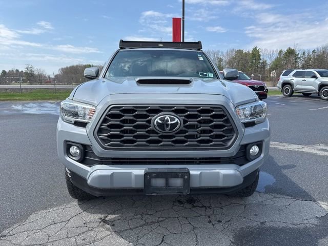 Used 2020 Toyota Tacoma TRD Sport image 2