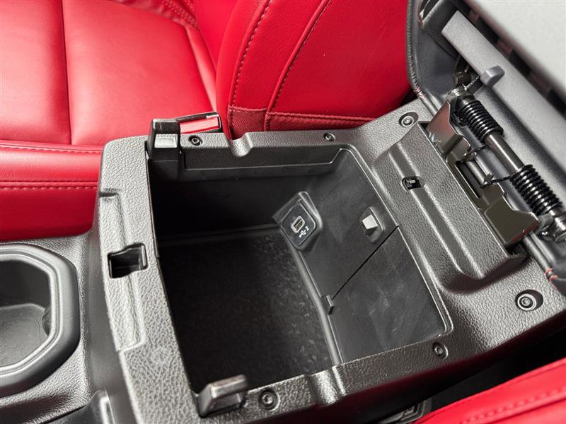 Used 2024 Jeep Wrangler Unlimited Rubicon 392 w/ Dual Top Group image 31